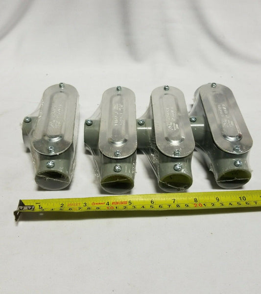 Lot of  4 E254321  T PVC Conduit Box 1 " w/ cover. Vol:10.8CU.in T, SKBAWA-000