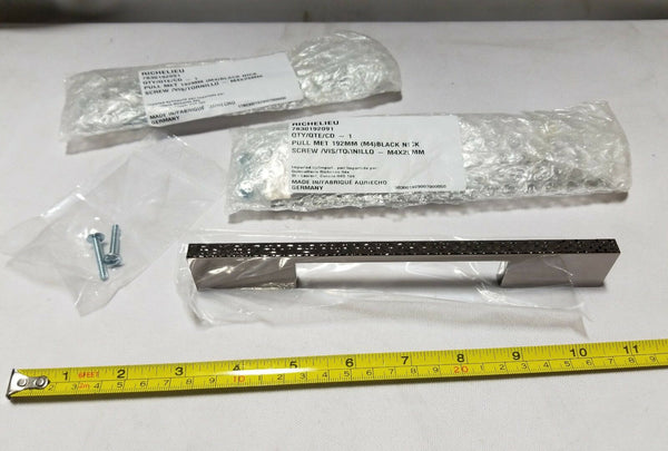 Lot of 3, Richelieu 7830192091, Contemporary Cabinet Pull, Black Nic SKBAWA-0000
