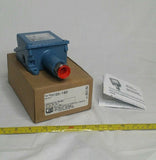 United Electric Controls H100-190, 5/30PSI Temp Pressure Switch skbawa-b026